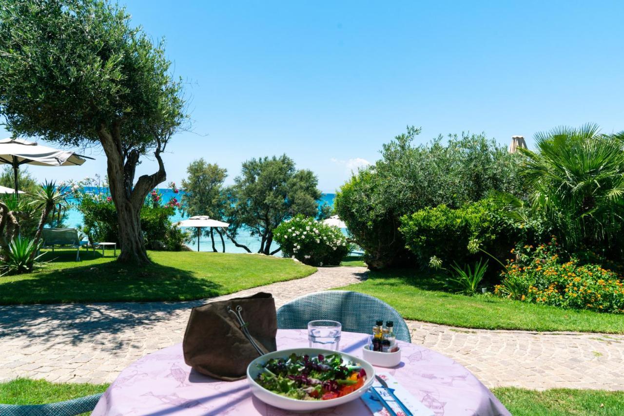 Stella Maris Hotel Villasimius Exterior photo