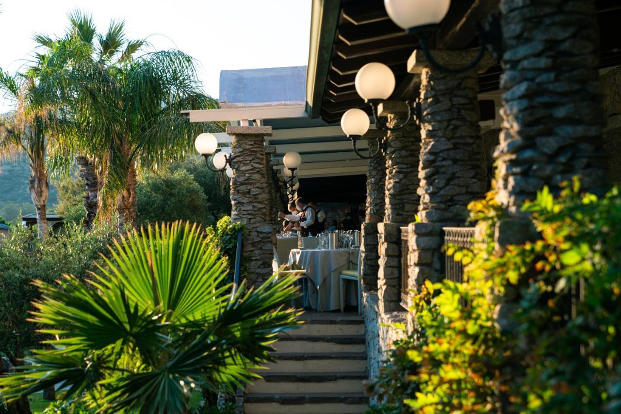 Stella Maris Hotel Villasimius Exterior photo